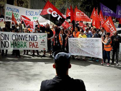 Trabajadores de Amazon se manifestan en Madrid