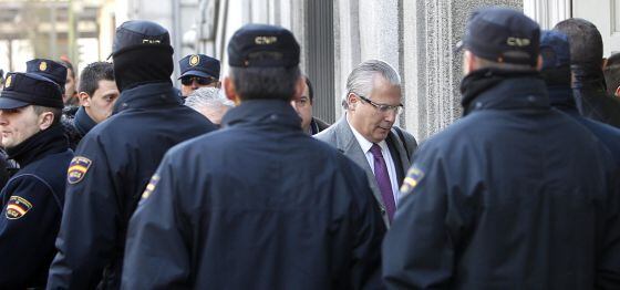El juez Baltasar Garzón durante una de las jornadas del juicio que se siguió contra él por las investigaciones del franquismo.