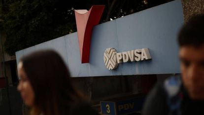 EE UU anuncia sanciones contra la petrolera estatal venezolana PDVSA