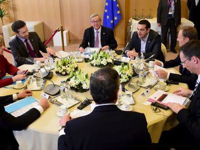Mini cumbre del primer ministro griego anoche con sus hom&oacute;logos de Alemania y Francia, junto a los presidente del BCE; del Eurogrupo y de la Comisi&oacute;n Europea