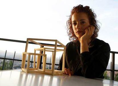 Alba, de 22 años, ha conseguido estudiar la carrera de Arquitectura a pesar de la dislexia.