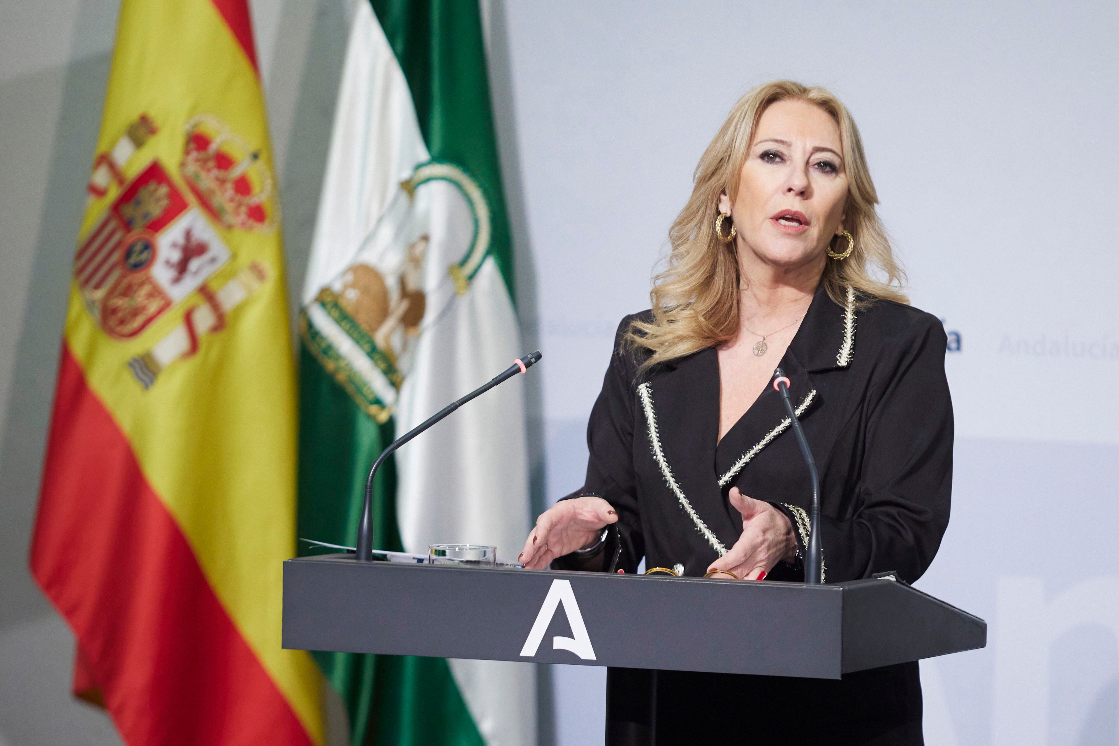 La consejera de Economía y Hacienda de la Junta de Andalucía, Carolina España, anuncia la presentación del recurso ante el Constitucional del impuesto a las grandes fortunas.