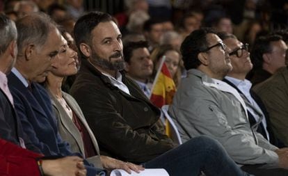 El presidente de Vox, Santiago Abascal, durante un mitin en Dos Hermanas (Sevilla).
