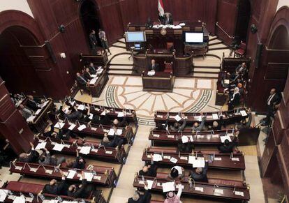 Reunión del comité que redacta el borrador constitucional, en El Cairo.