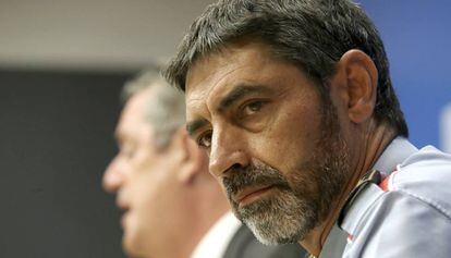 El mayor de los Mossos d'Esquadra, Josep Lluís Trapero, junto al consejero Joaquim Forn.