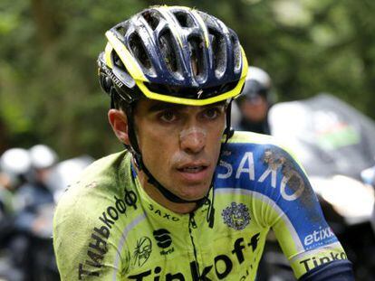 Alberto Contador, tras sufrir una ca&iacute;da en la d&eacute;cima etapa del Tour de Francia.