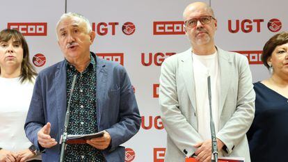 Los secretarios generales de CCOO y UGT y Pepe Álvarez y Unai Sordo.