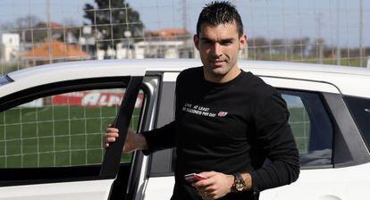 Barral, tras un entrenamiento del Sporting.