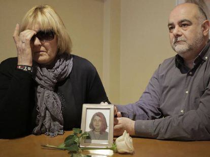Peligros Menárguez i Joaquín García, pares de la nena que s'ha suïcidat.