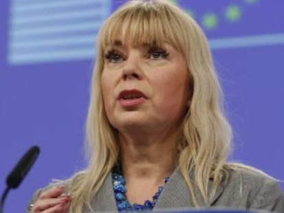 La comisaria europea de Mercado Interior, Elzbieta Bienkowska, ser&aacute; la encargada de defender el proyecto. 