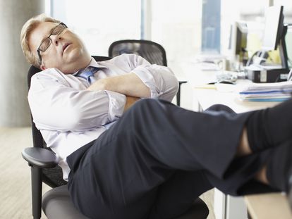 Algunos litigios por quedarse dormido en el trabajo se solventan con una amonestación; otros van a juicio.