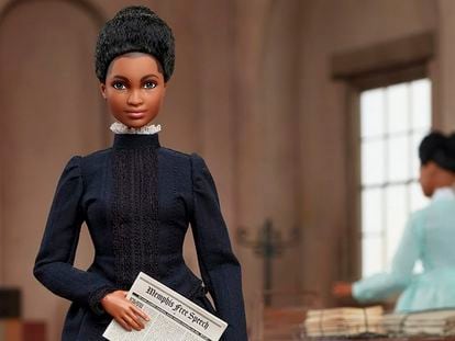 Muñeca Barbie inspirada en la activista y periodista afroamericana Ida B. Wells. 