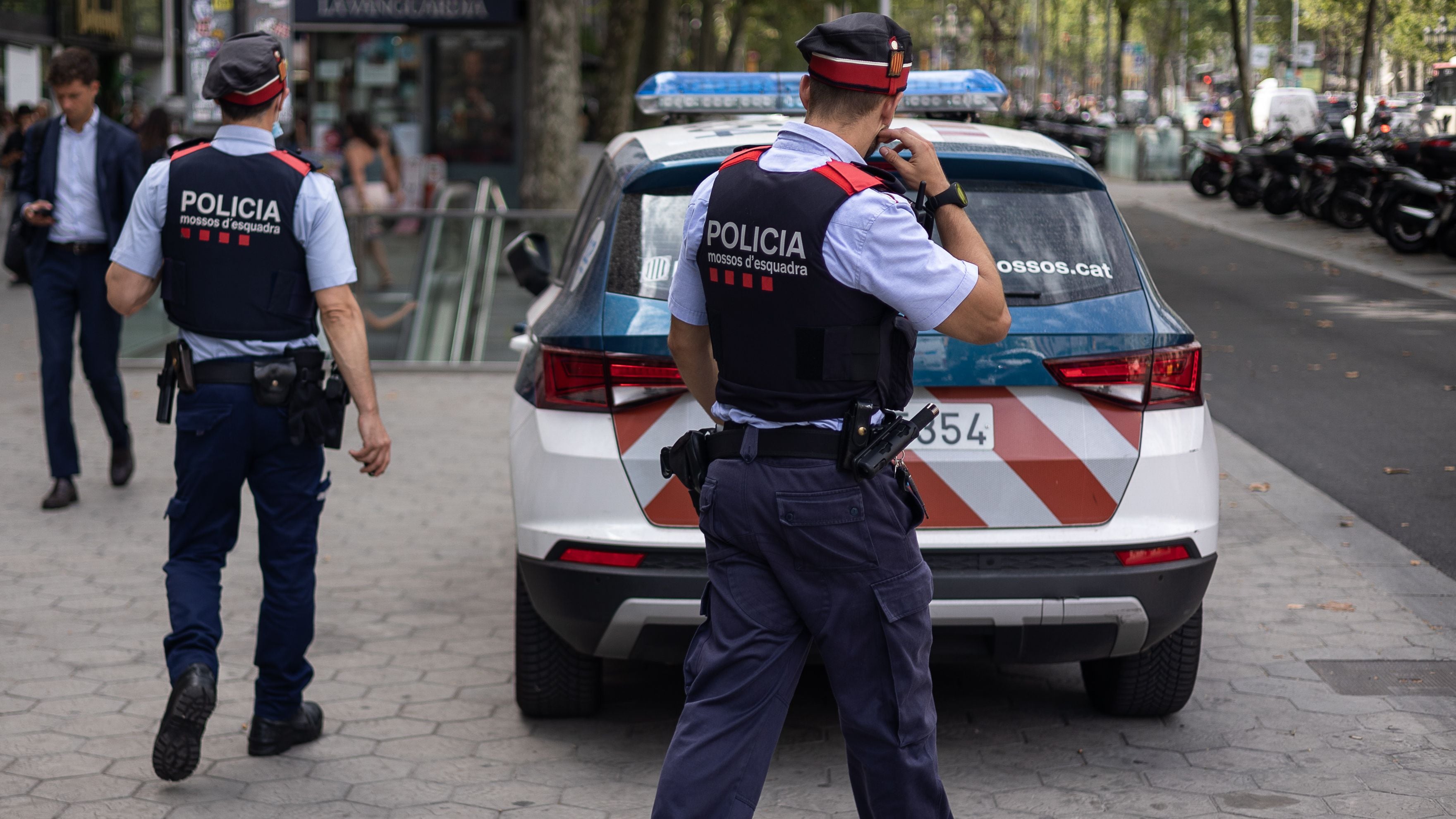 Detenido un hombre por la muerte violenta de su madre en Barcelona