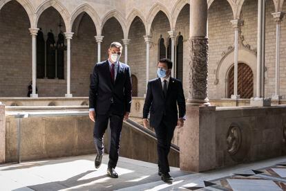 Pedro Sánchez y Pere Aragonès en el Palau de la Generalitat.