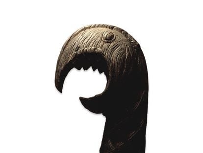 Mascarón de proa en forma de grifo en el British Museum.