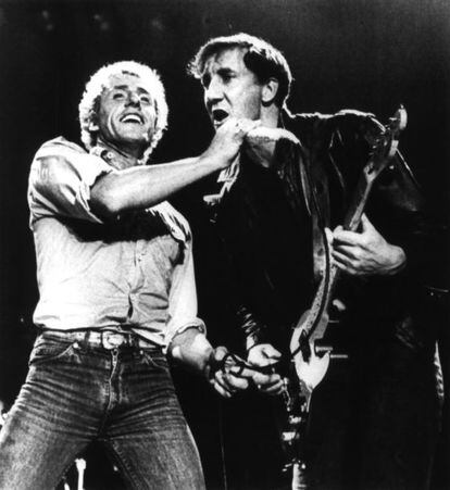 Roger Daltry (izquierda) y Pete Townsend, componentes del grupo The Who, el cual volvi&oacute; a reunirse expresamente para este concierto.