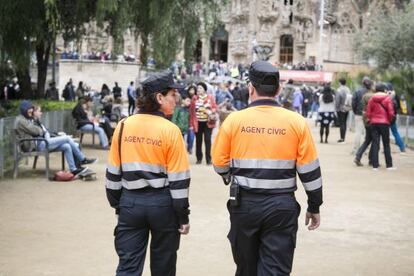 Els nous agents cívics de Barcelona.