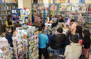 Debate literario en la librería Sintagma, de El Ejido, en mayo pasado.