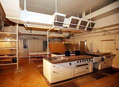 La cocina del refugio que mandó construir Erich Honecker.