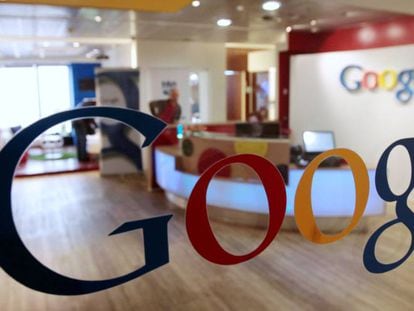 Logo de Google en una de sus oficinas.