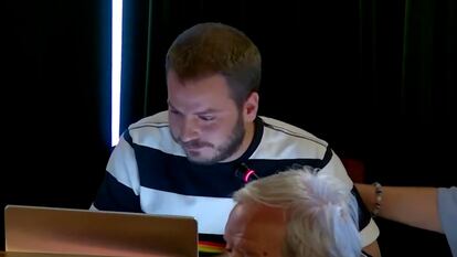 El momento en el que el concejal de Soria Eder García se emociona durante su intervención en el pleno del pasado 13 de julio.