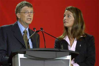 El matrimonio Gates durante su intervención en la inaguración del la conferencia de Toronto