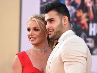 Britney Spears y Sam Asghari en un estreno de cine en Los Ángeles, California, en julio de 2019.