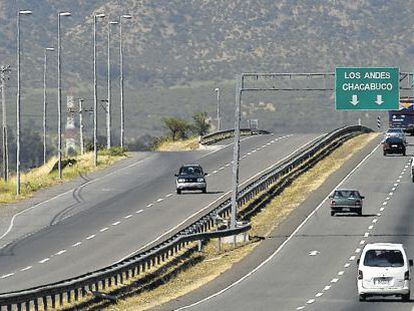 Autopista Libertadores, operada por Abertis.