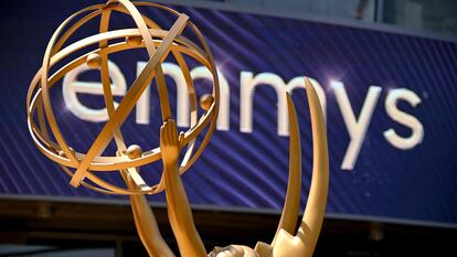 Una estatuilla de un premio Emmy, en el teatro Microsoft de Los Ángeles, California, en la 74ª edición de los premios, celebrada el 12 de septiembre de 2022.