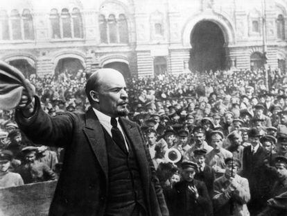 Vladimir Lenin (1879 - 1924), fent un discurs el 25 de maig del 1919.