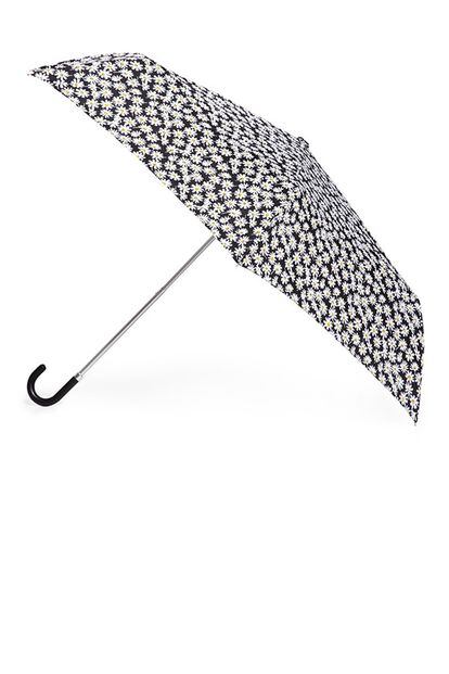 Paraguas de Forever 21 (8,90 euros).