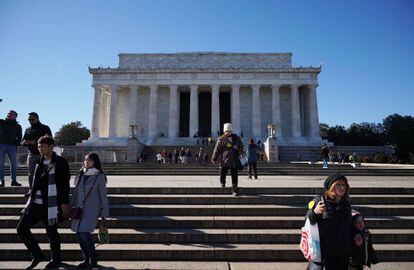 Monumentos nacionales, como el Lincoln Memorial en Washington, podrían tener que cerrar en un 'shutdown'
