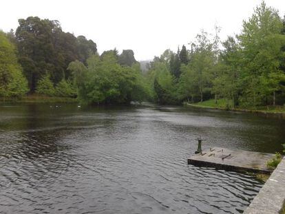 Lago Casti&ntilde;eiras, origen de la reforestaci&oacute;n de Pontevedra desde 1927 y coraz&oacute;n del futuro parque.