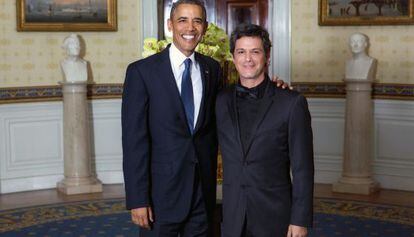 Barack Obama, con Alejandro Sanz en la Casa Blanca.