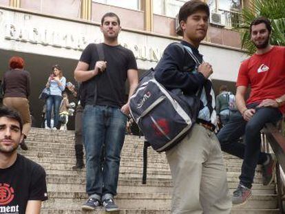 'Erasmus' a las puertas de una facultad de la Universidad de Roma.
