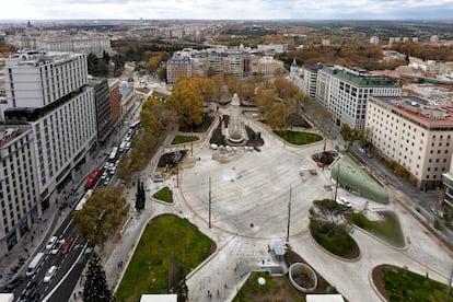 El estado de la plaza de España, el pasado miércoles, vista desde el Edificio España.