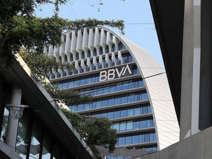 Edificio La Vela, sede de BBVA en Madrid.