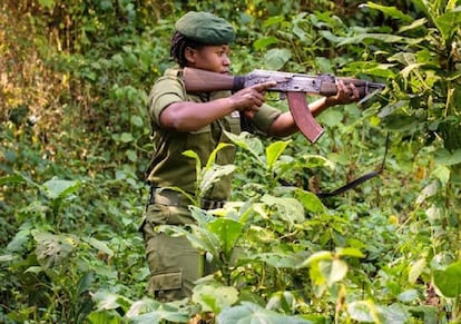 Desde los nueve años, Jolie Kavugho Songhya quiso ser guardabosques en Virunga. Es una de la 27 mujeres que han superado hasta ahora el riguroso proceso de selección.