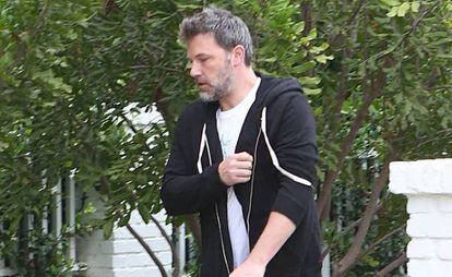 Ben Affleck llegando a su casa de Los Ángeles (California).