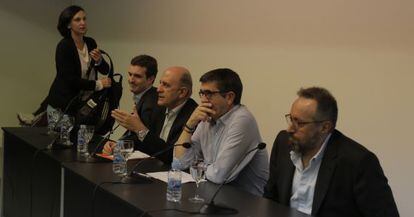 Carolina Bescansa, Pablo Casado, Patxi López y Juan Carlos Girauta, antes del debate.