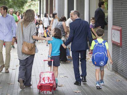 El cuidado de los hijos es lo más determinante para la brecha salarial.