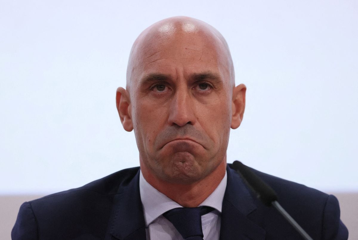 El juez espera este viernes a Luis Rubiales para interrogarlo por el beso a Jenni Hermoso | Fútbol | Deportes