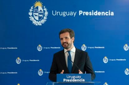 Pablo Casado, at a press conference, at the headquarters of the Presidency of Uruguay, this Wednesday in Montevideo.