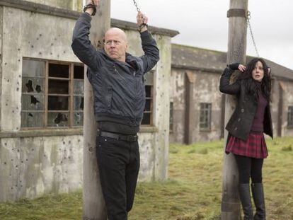 Bruce Willis y Mary-Louise Parker, en la película.