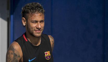 Neymar, en l'entrenament del Barcelona a Nova York.