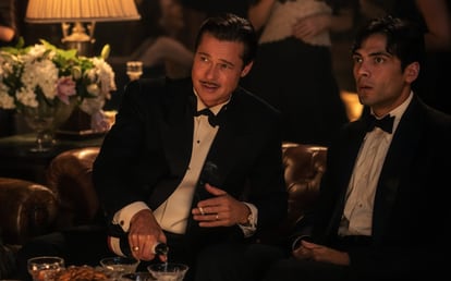 Brad Pitt y Diego Calva en una escena de 'Babylon'.