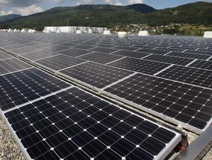 Una planta de energ&iacute;a solar reci&eacute;n inaugurada.