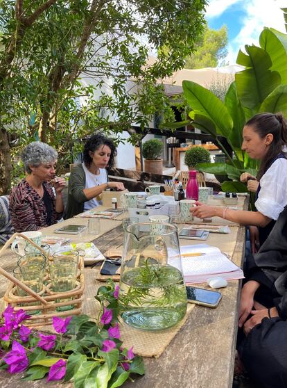 Un taller de perfumes sólidos de Sa Terra, en la isla de Ibiza.