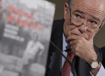 Gregorio Mara&ntilde;&oacute;n Bertr&aacute;n de Lis, durante la presentaci&oacute;n de su libro en el Teatro Real.