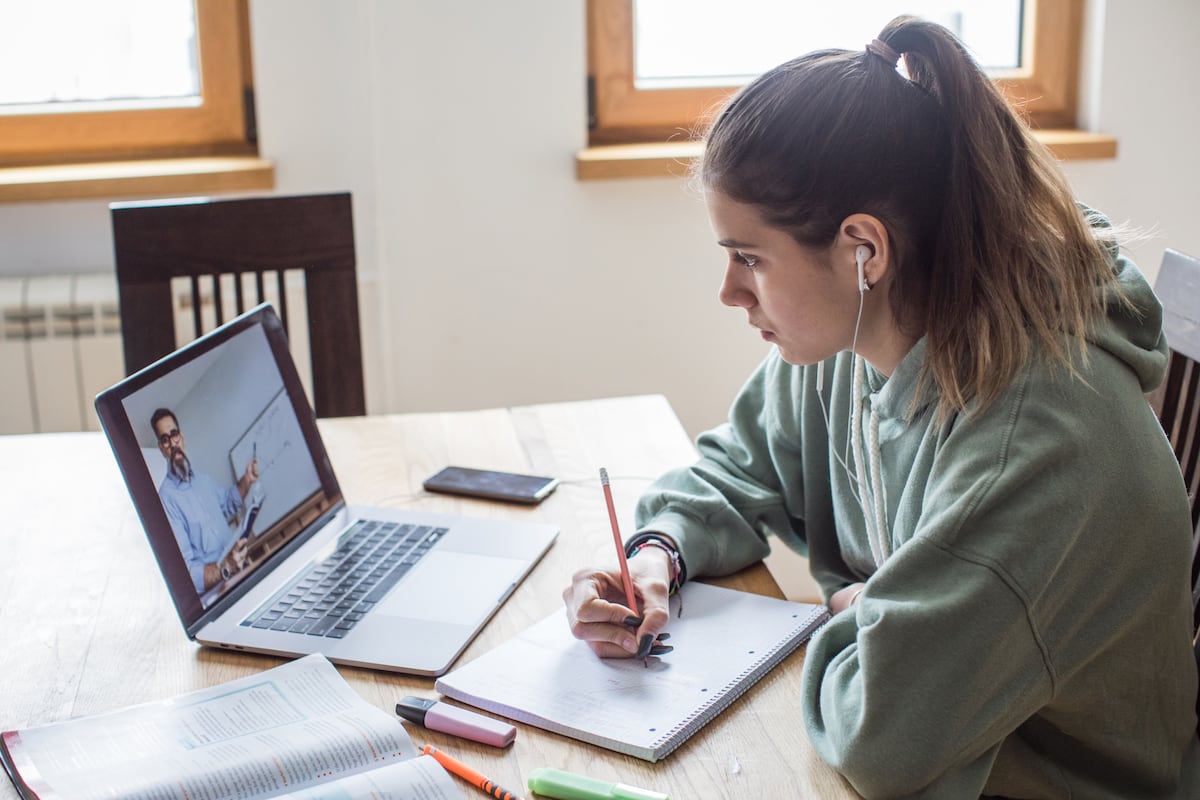 El auge de la FP: más empleo y una formación a distancia y personalizada